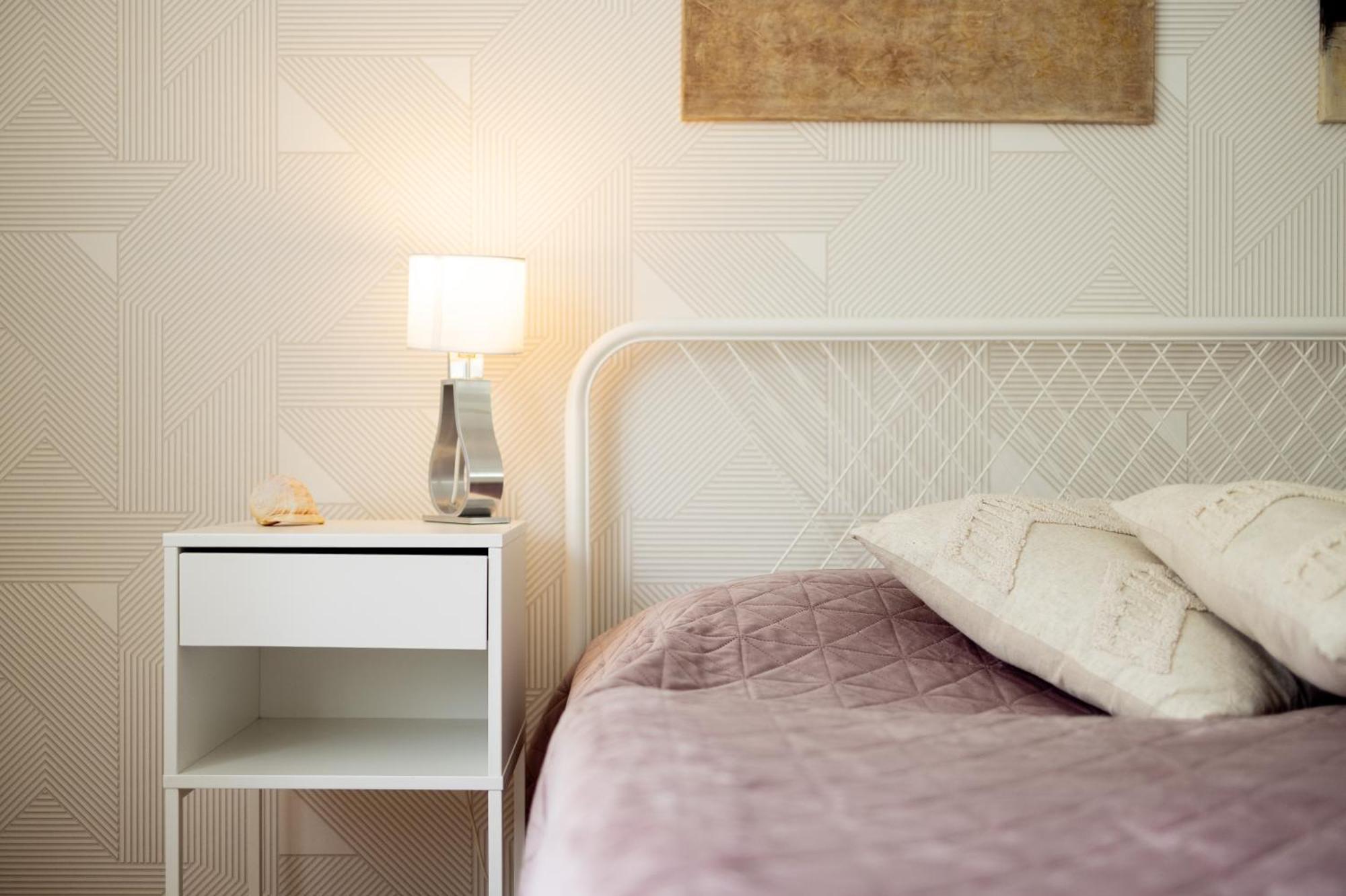 Large Two Bedroom Family App - Free Parking Любляна Екстер'єр фото